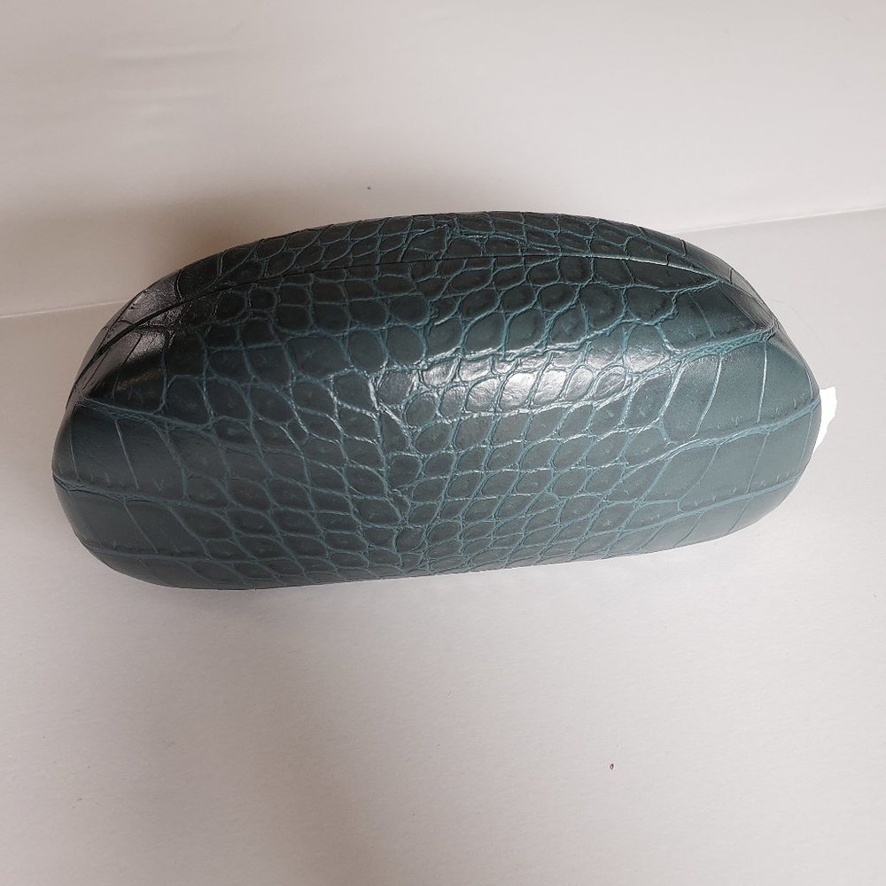 A NEW DAY Green Alligator Eyeglass/Sunglass Case - Picture 4 of 6